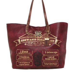 Hot Topic Harry Potter Hogwarts School List Tote
